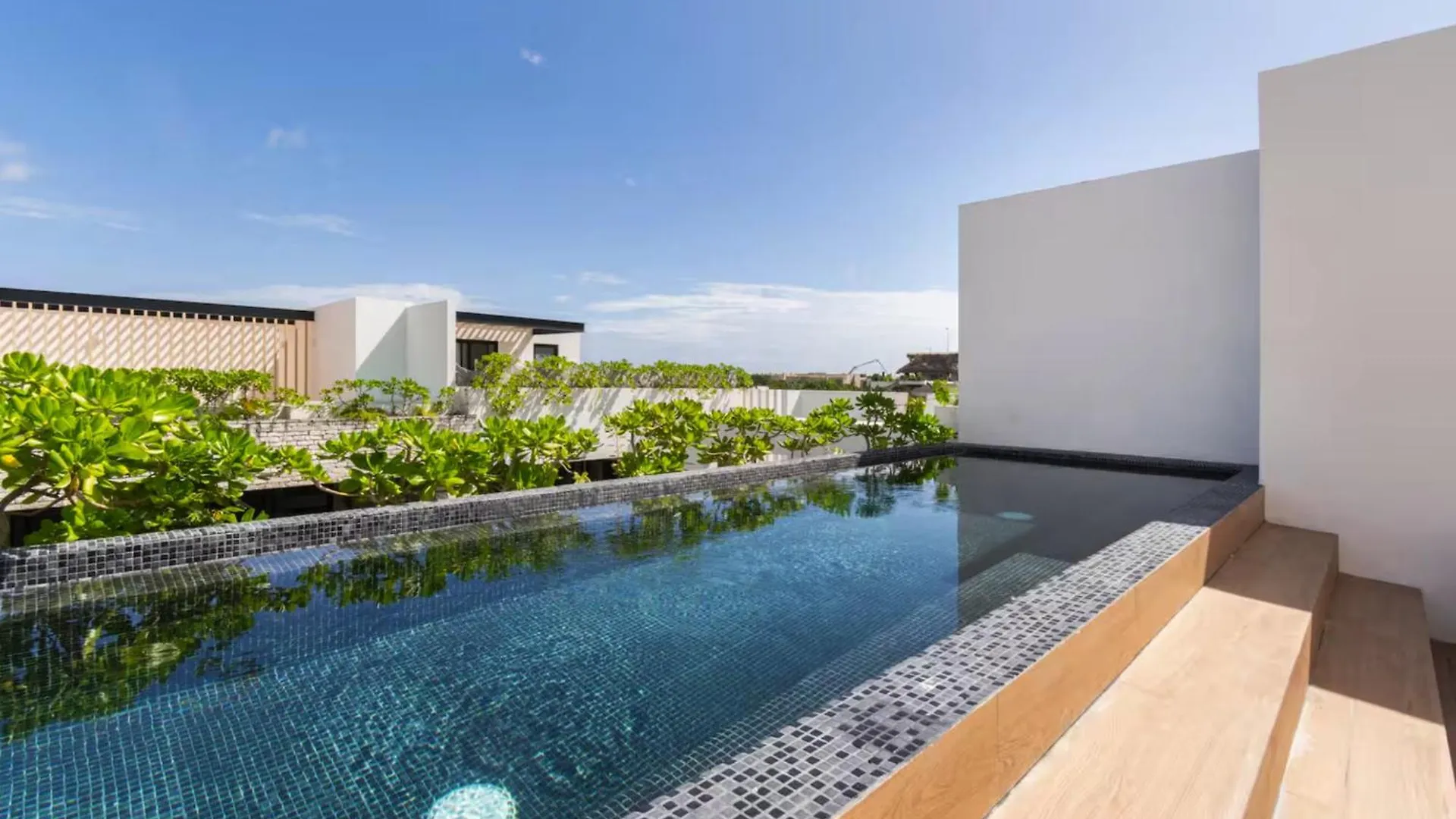 Apartment Spacious Tulum Condo For 10 Great Amenities