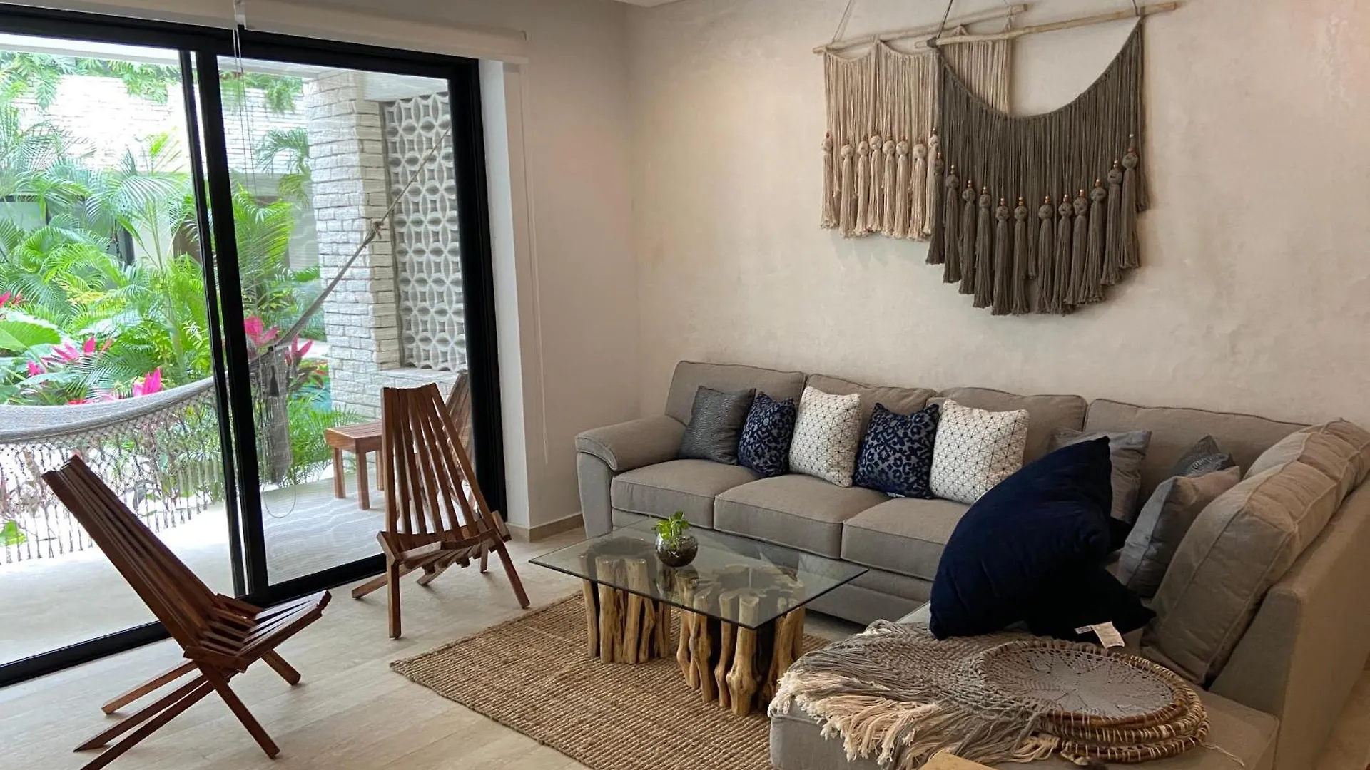 Spacious Tulum Condo For 10 Great Amenities 0*,  Mexico