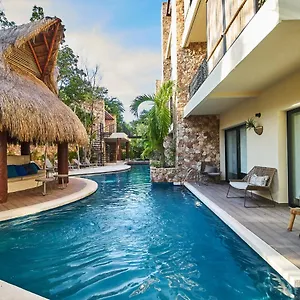 Apartment Premium Condo With Private Terrace And Pool View, Tulum