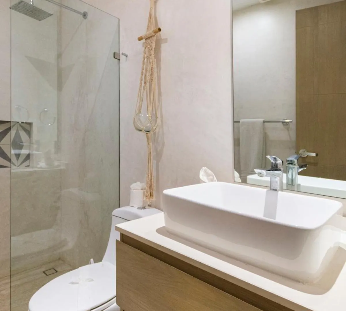 Spacious Tulum Condo For 10 Great Amenities 0*,  Messico